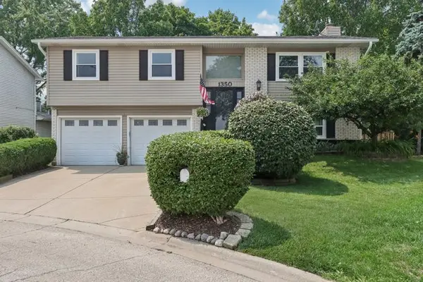 1350 Rock Cove Court, Hoffman Estates, IL 60192