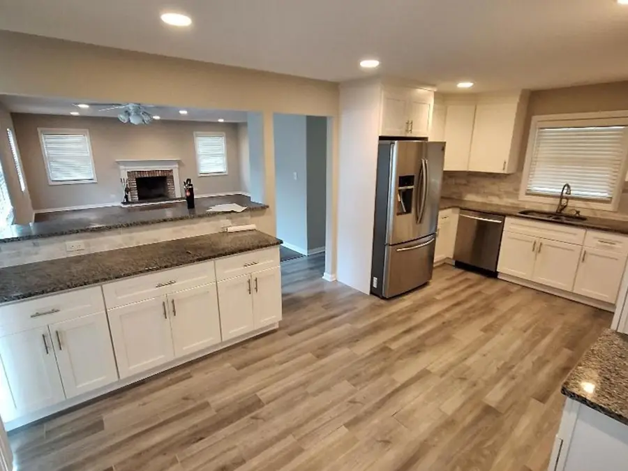 841 Silver Rock Lane, Buffalo Grove, IL 60089 - #2