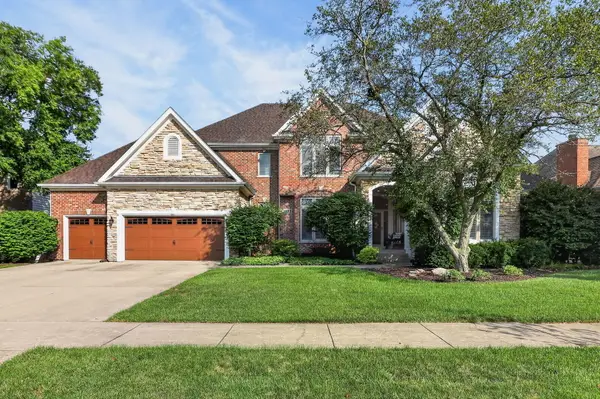 2439 Fawn Lake Circle, Naperville, IL 60564