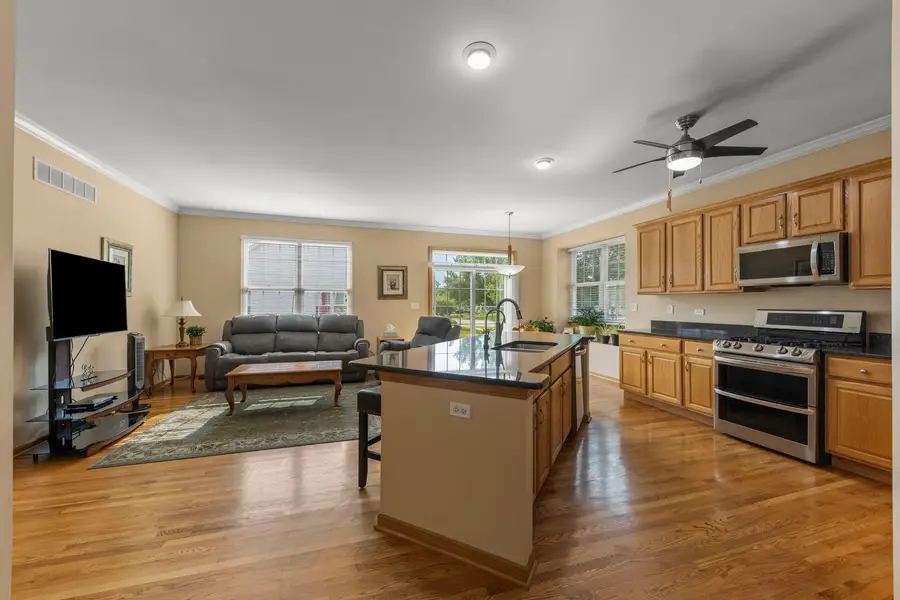 1710 Devonshire Lane, Shorewood, IL 60404 - #3