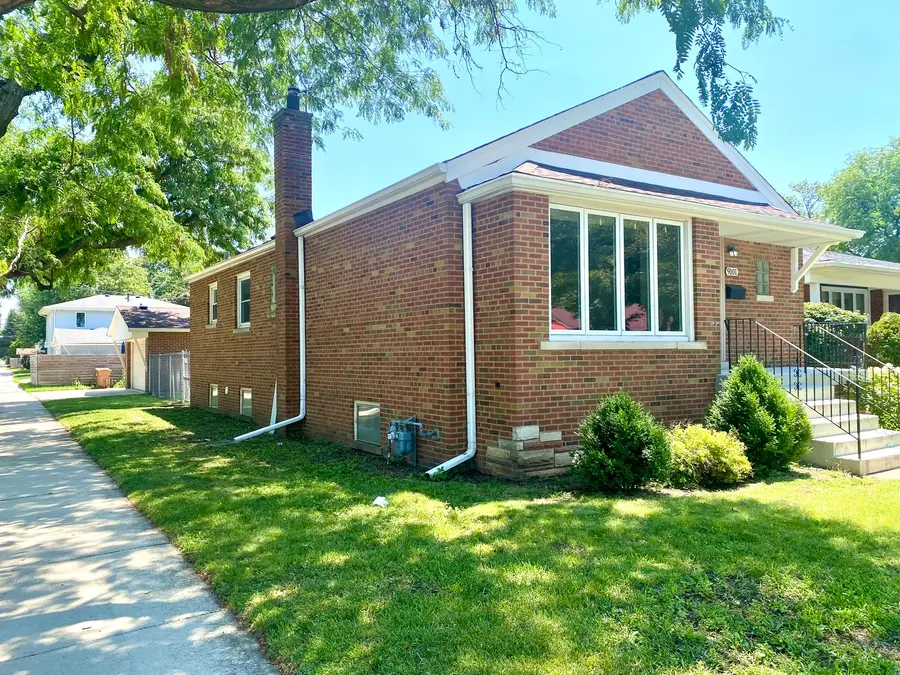 9101 Tulley Avenue, Oak Lawn, IL 60453 - #2