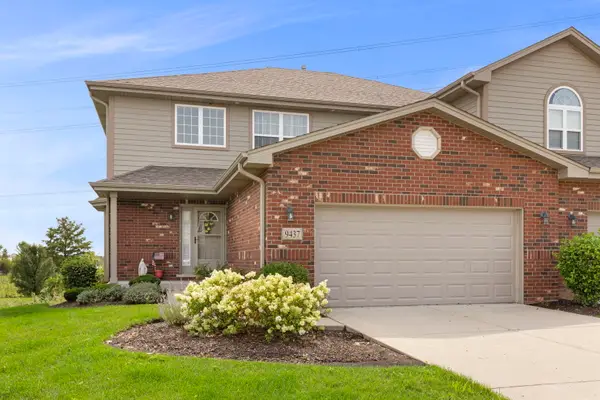 9437 Parkwood Lane, Tinley Park, IL 60487