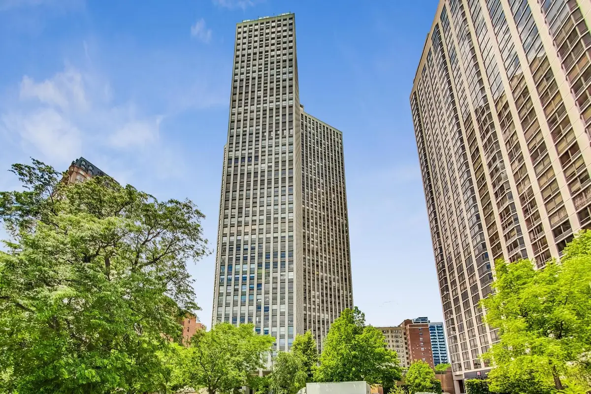2626 N Lakeview Avenue #502, Chicago, IL 60614 - #1