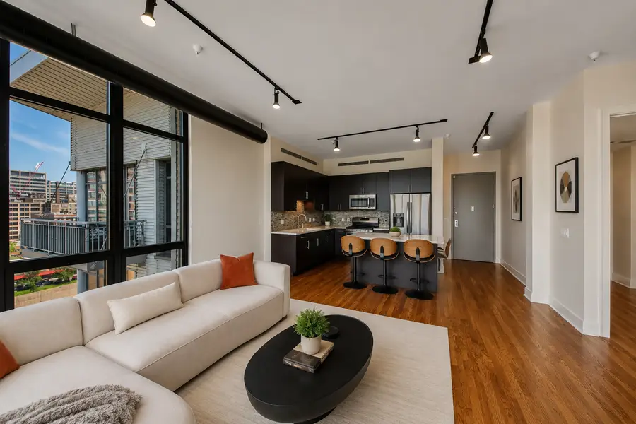 770 W Gladys Avenue #804, Chicago, IL 60661 - #3