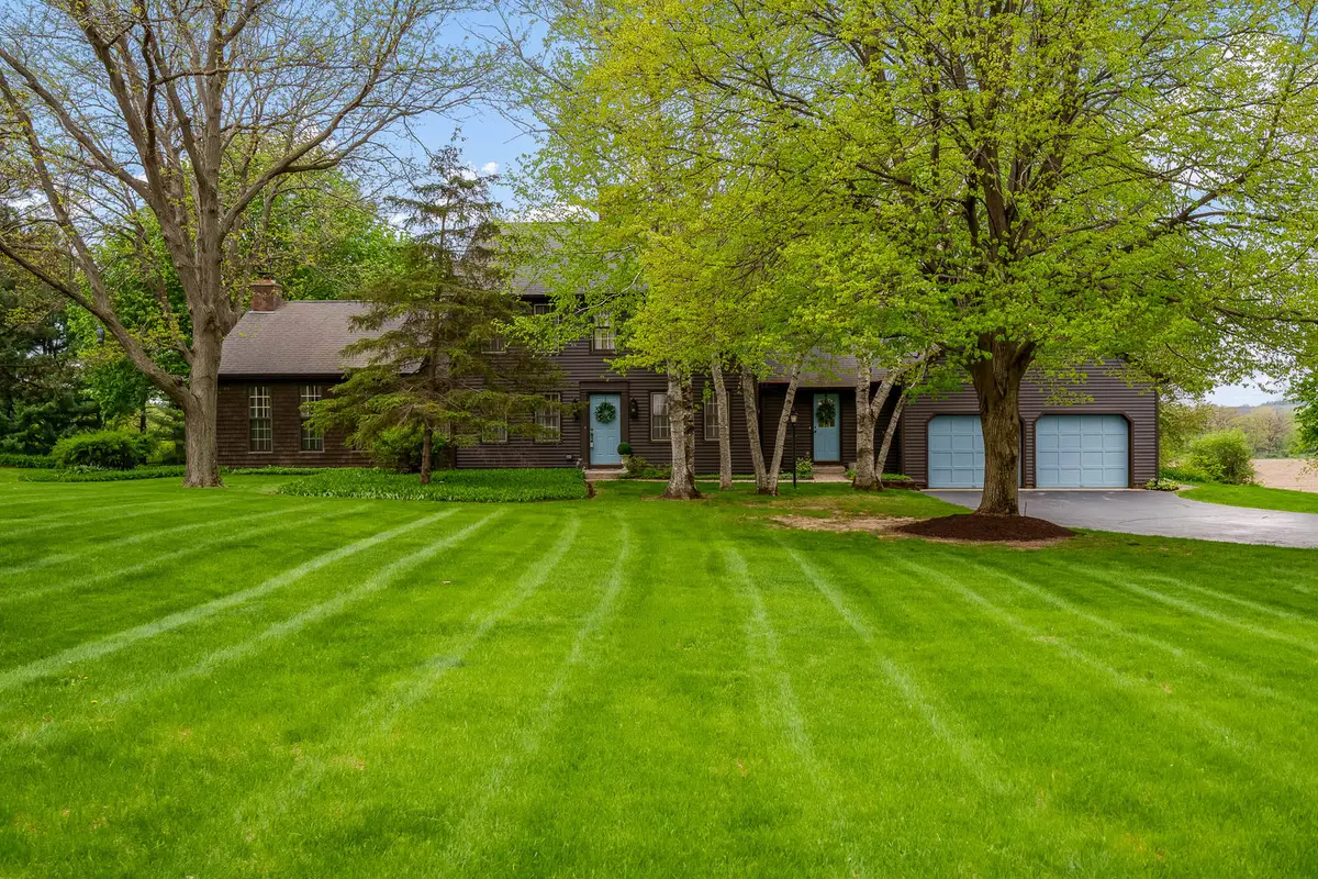 10562 Town Hall Road, Belvidere, IL 61008 - #1