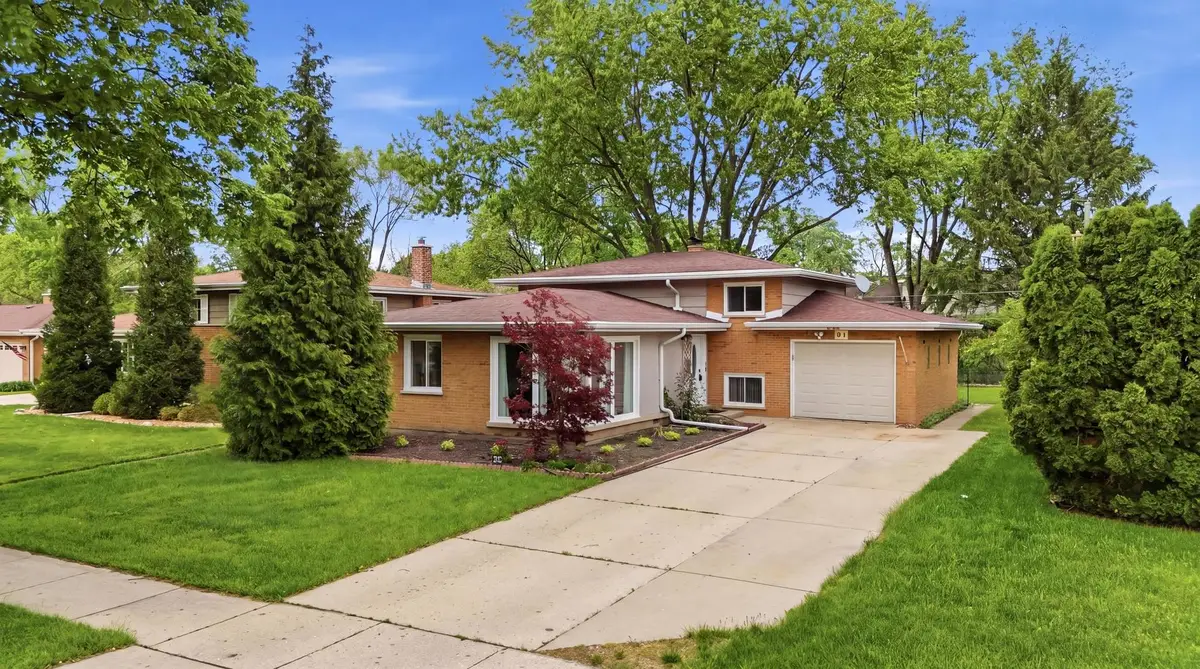 5 S Waterman Avenue, Arlington Heights, IL 60004 - #1