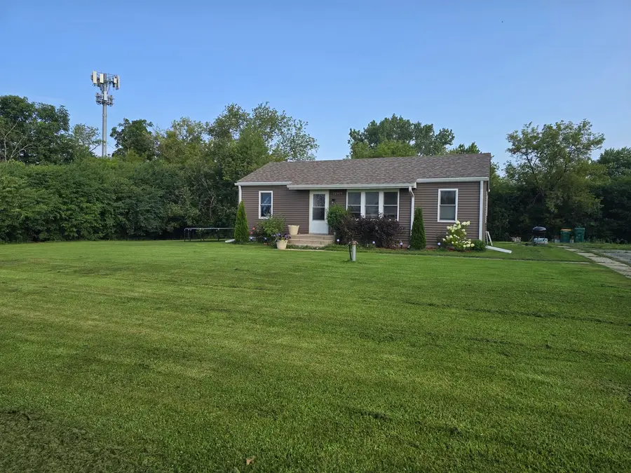12810 W Beach Road, Beach Park, IL 60087 - #2