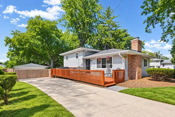 1S210 Lawler Avenue, Lombard, IL 60148