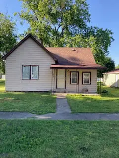 307 E Chestnut Street, Allerton, IL 61810 - #1