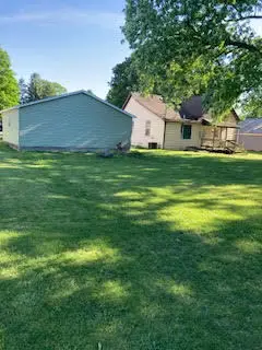 307 E Chestnut Street, Allerton, IL 61810 - #3