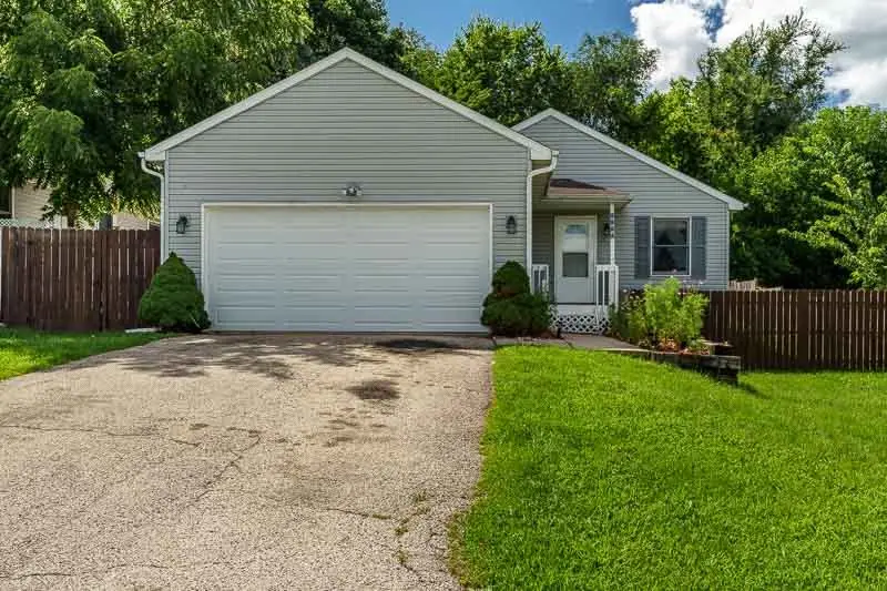 2951 16th Street, Rockford, IL 61109 - #2