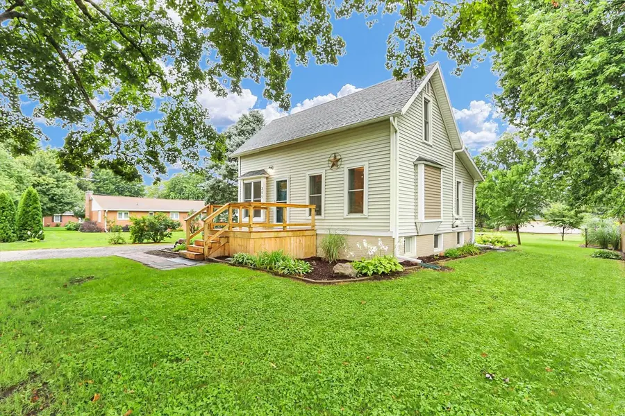 205 E South Street, Mansfield, IL 61854 - #2