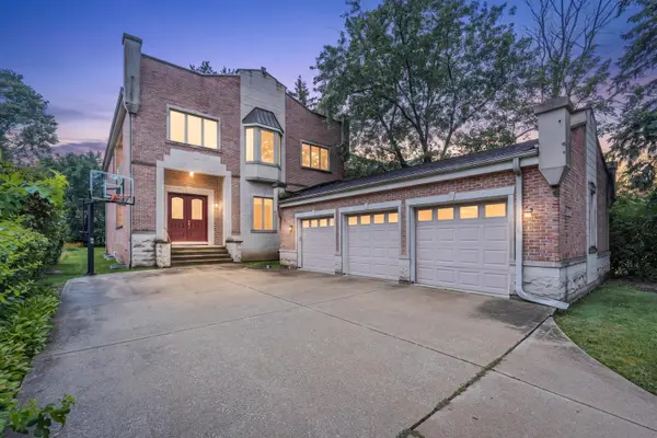 2935 Keystone Road, Northbrook, IL 60062