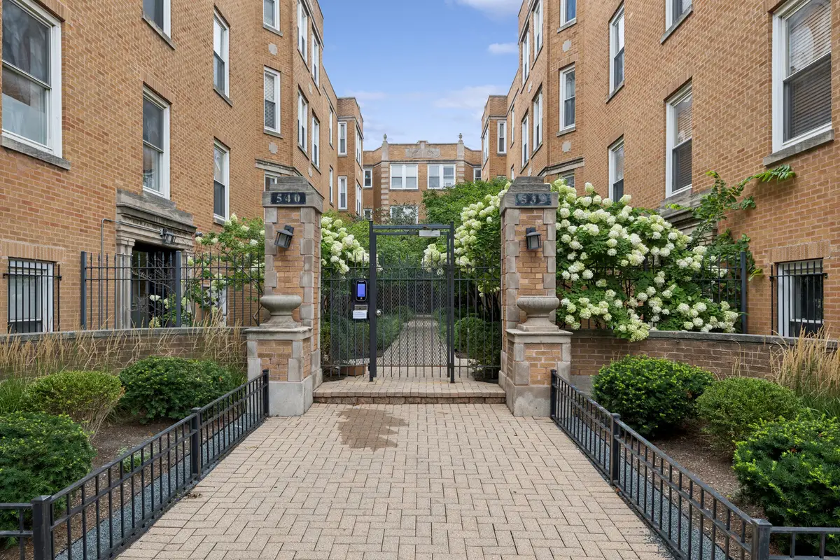 534.5 W Belmont Avenue #1N, Chicago, IL 60657 - #1