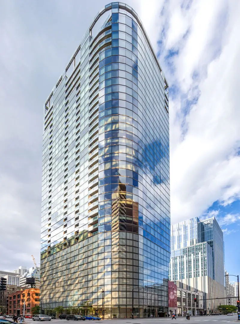600 N Fairbanks Court #2704, Chicago, IL 60611 - #1