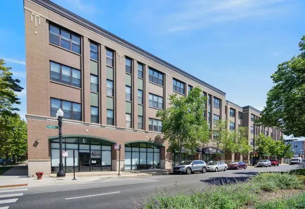 2510 W Irving Park Road #303, Chicago, IL 60618