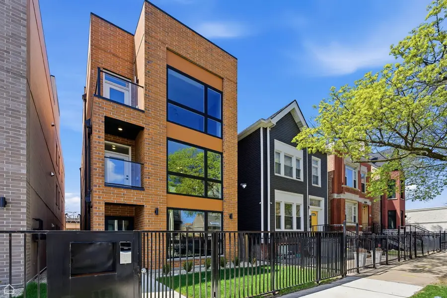 4130 S Calumet Avenue, Chicago, IL 60653 - #2