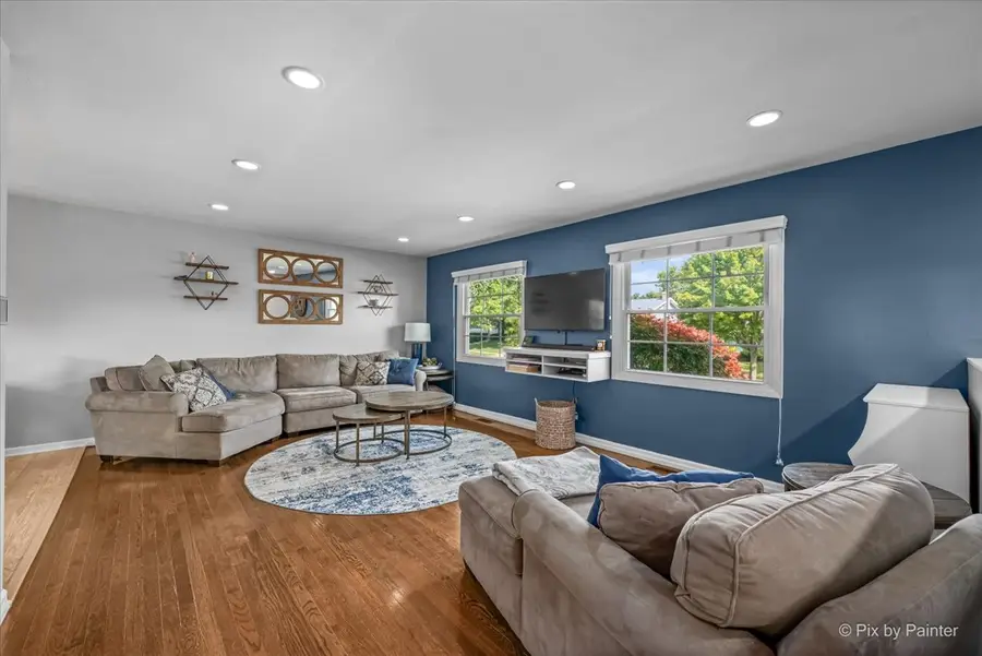 1255 Mayfield Lane, Hoffman Estates, IL 60169 - #3