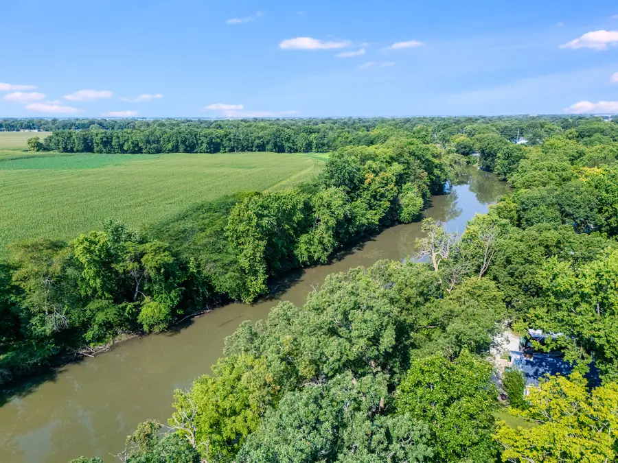 101 E White Street, Pontiac, IL 61764 - #3