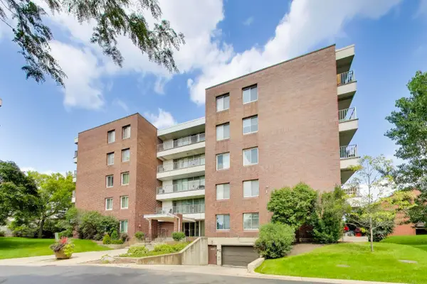 4000 Triumvera Drive #508, Glenview, IL 60025