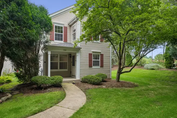 748 Tree Top Lane, Crystal Lake, IL 60014