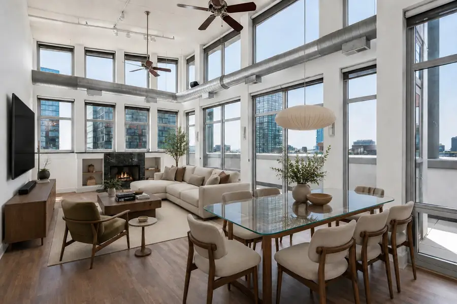 740 W Fulton Street #1402, Chicago, IL 60661 - #2