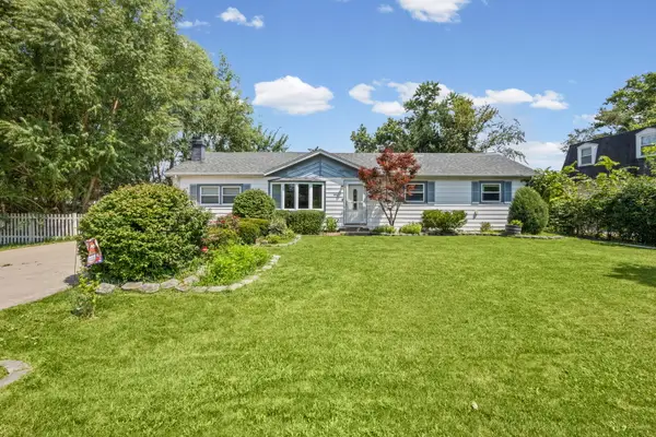 8731 S 80th Court, Hickory Hills, IL 60457