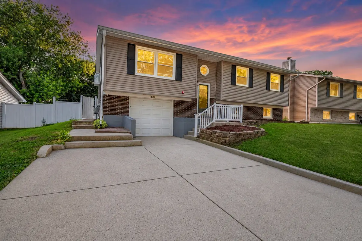 7128 Glenwood Lane, Hanover Park, IL 60133 - #1