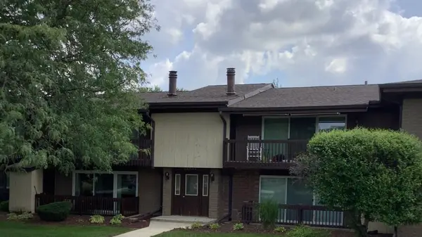 15837 Orlan Brook Drive #19, Orland Park, IL 60462