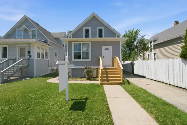124 N 11th Avenue, Melrose Park, IL 60160