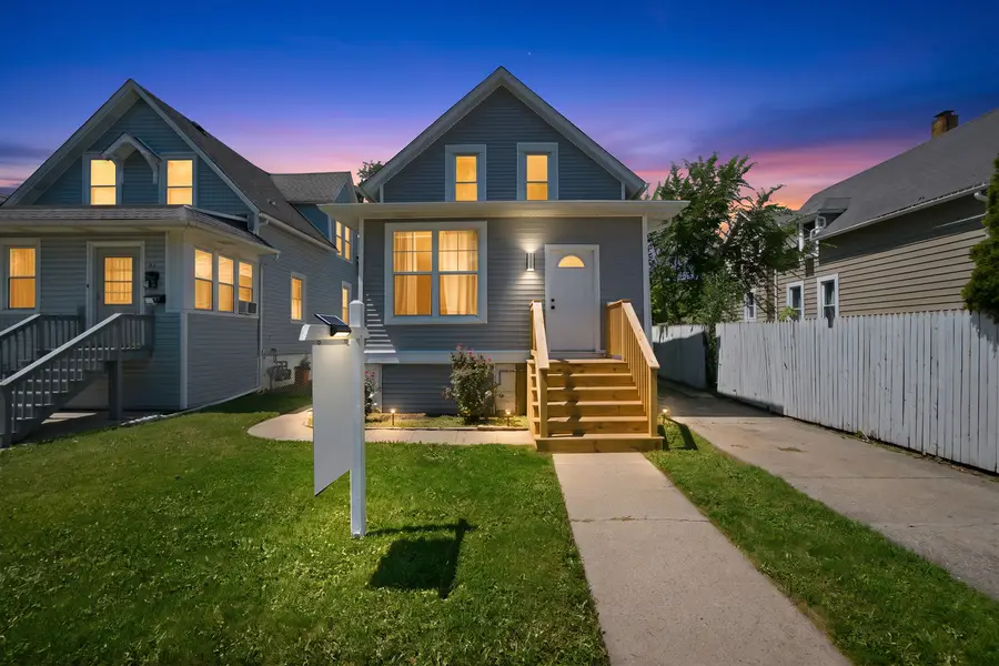 124 N 11th Avenue, Melrose Park, IL 60160 - #2