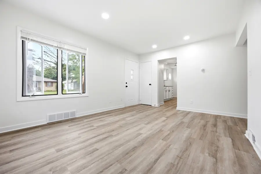 203 Pearl Avenue, Loves Park, IL 61111 - #2