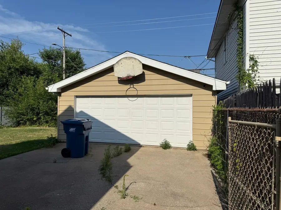 538 Ingraham Avenue, Calumet City, IL 60409 - #2