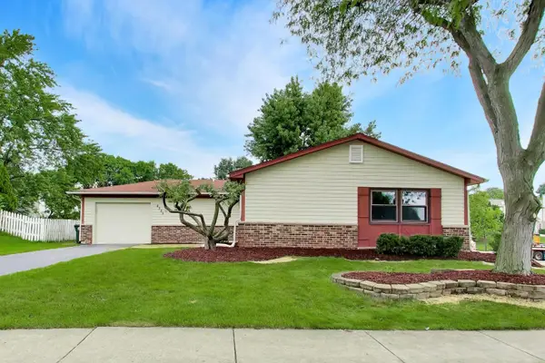 4585 Brigantine Lane, Hoffman Estates, IL 60192