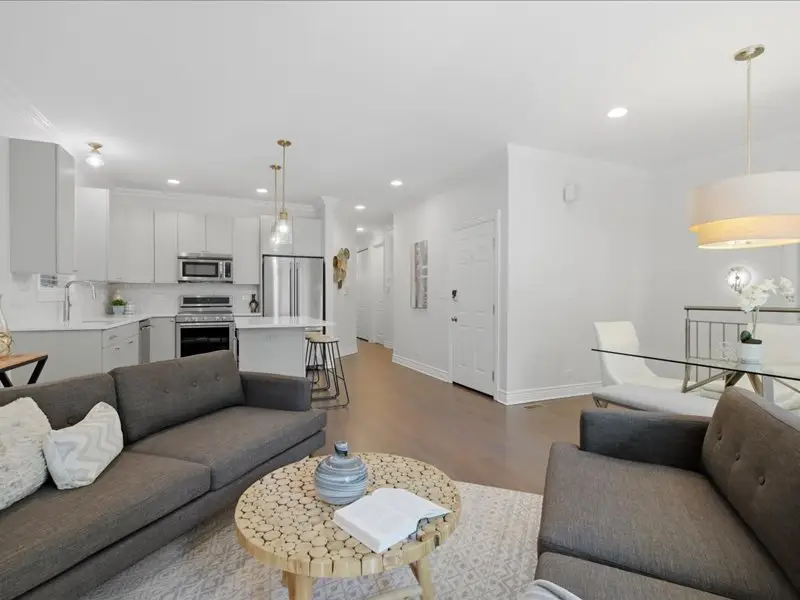 839 S Miller Street #1, Chicago, IL 60607 - #3