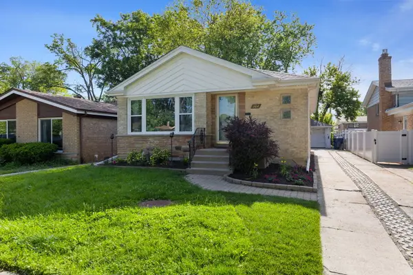 604 Lavergne Avenue, Wilmette, IL 60091