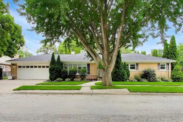 544 Park Plaine Avenue, Park Ridge, IL 60068
