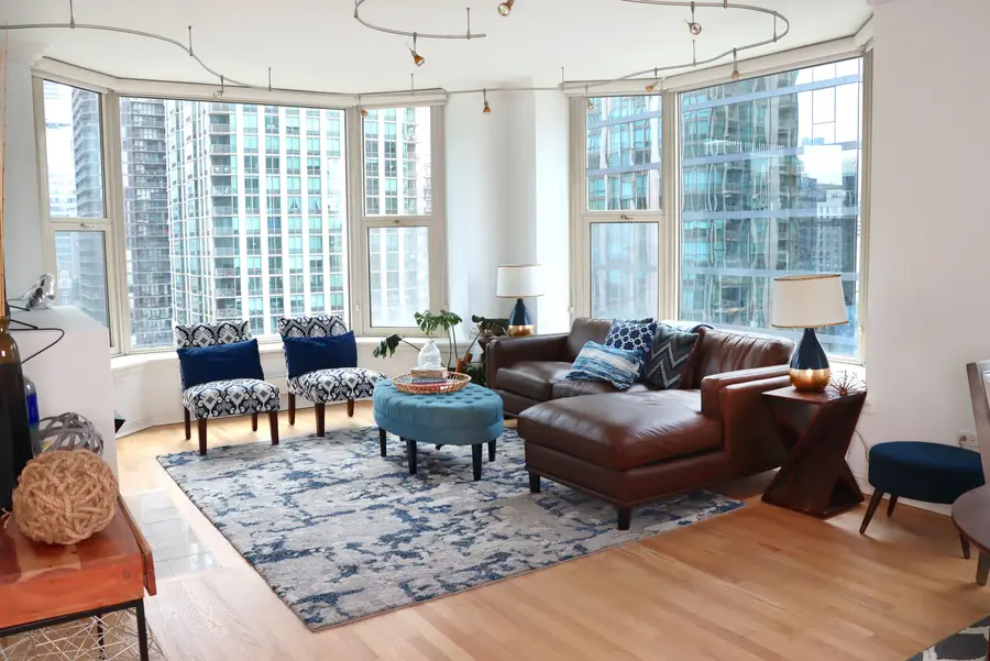 25 E Superior Street #1801, Chicago, IL 60611 - #2