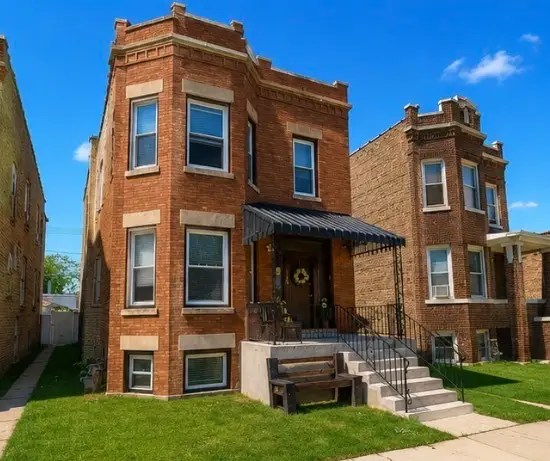 1318 S 61st Avenue, Cicero, IL 60804