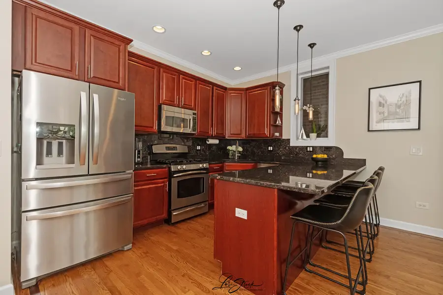 2027 W Race Avenue #1W, Chicago, IL 60612 - #3