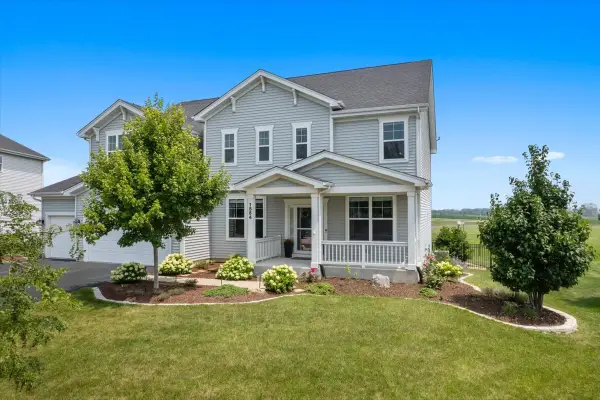1554 Star Grass Circle, Aurora, IL 60506