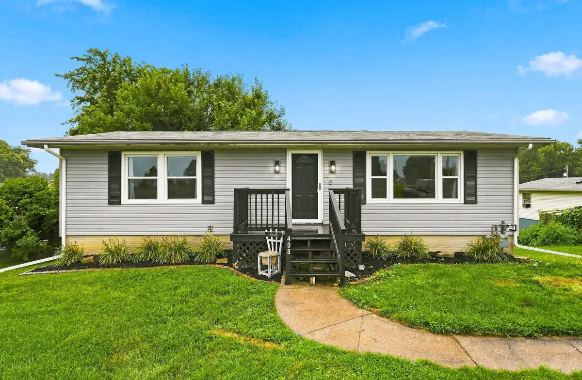 408 S 10th Avenue, New Windsor, IL 61465 - #1