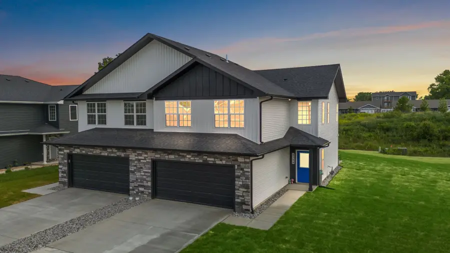 4295 W 77th Avenue, Merrillville, IN 46410 - #2