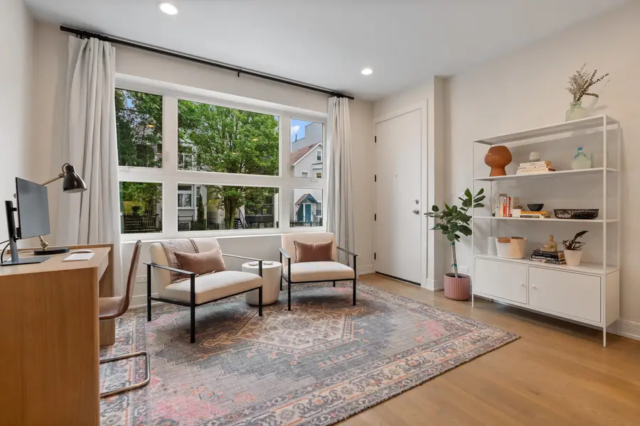 3026 W Lyndale Street #1, Chicago, IL 60647 - #2