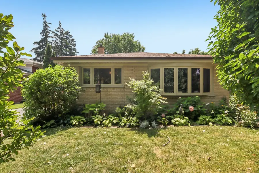 205 Glenview Road, Glenview, IL 60025 - #2