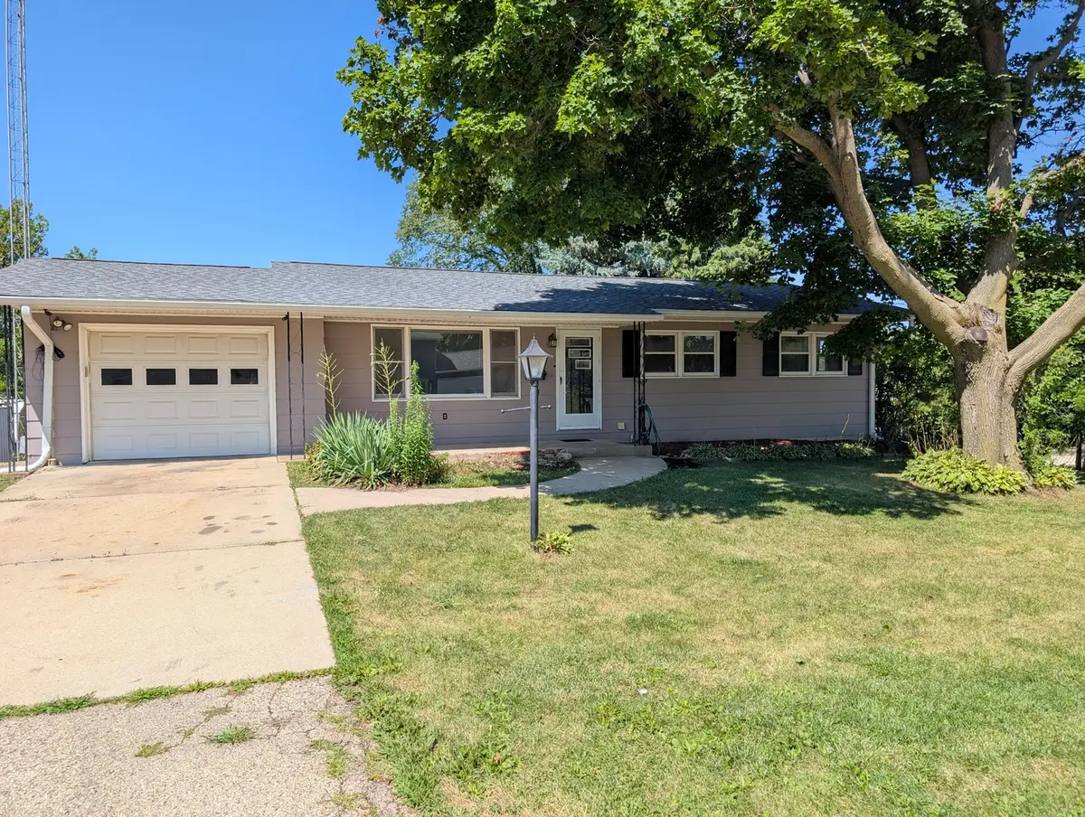 306 Richland Drive, Orangeville, IL 61060 - #1