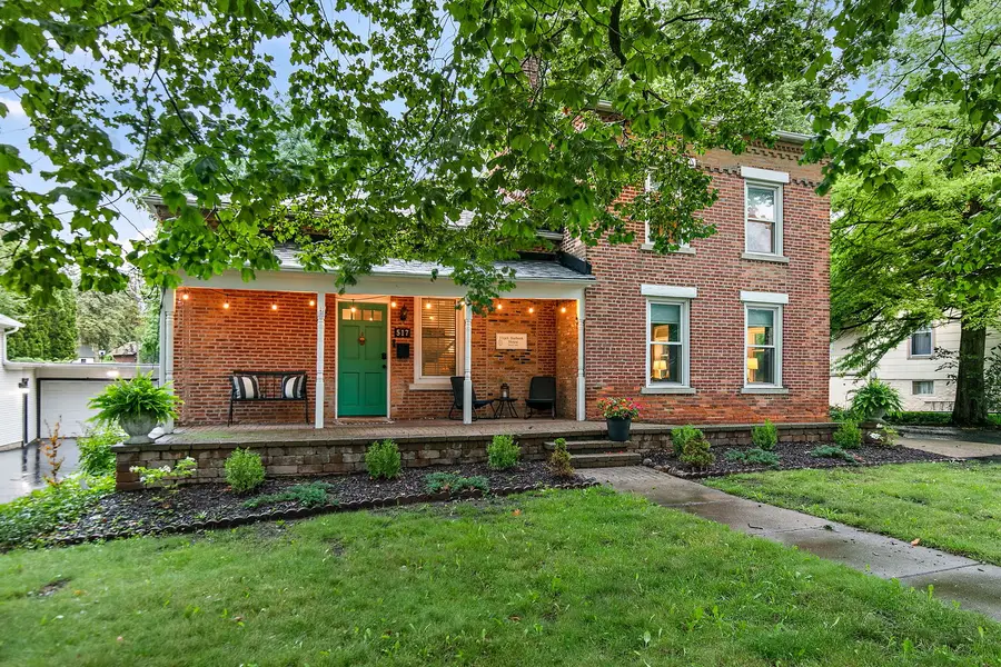 517 Dean Street, Woodstock, IL 60098 - #2