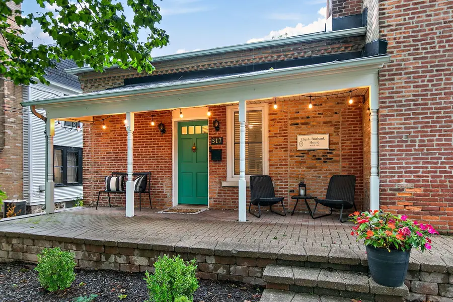 517 Dean Street, Woodstock, IL 60098 - #3