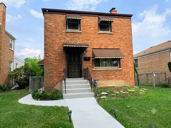 2007 S 23rd Avenue, Broadview, IL 60155