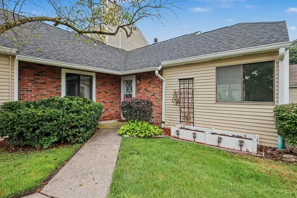 1100 Saratoga Lane #1100, Chesterton, IN 46304